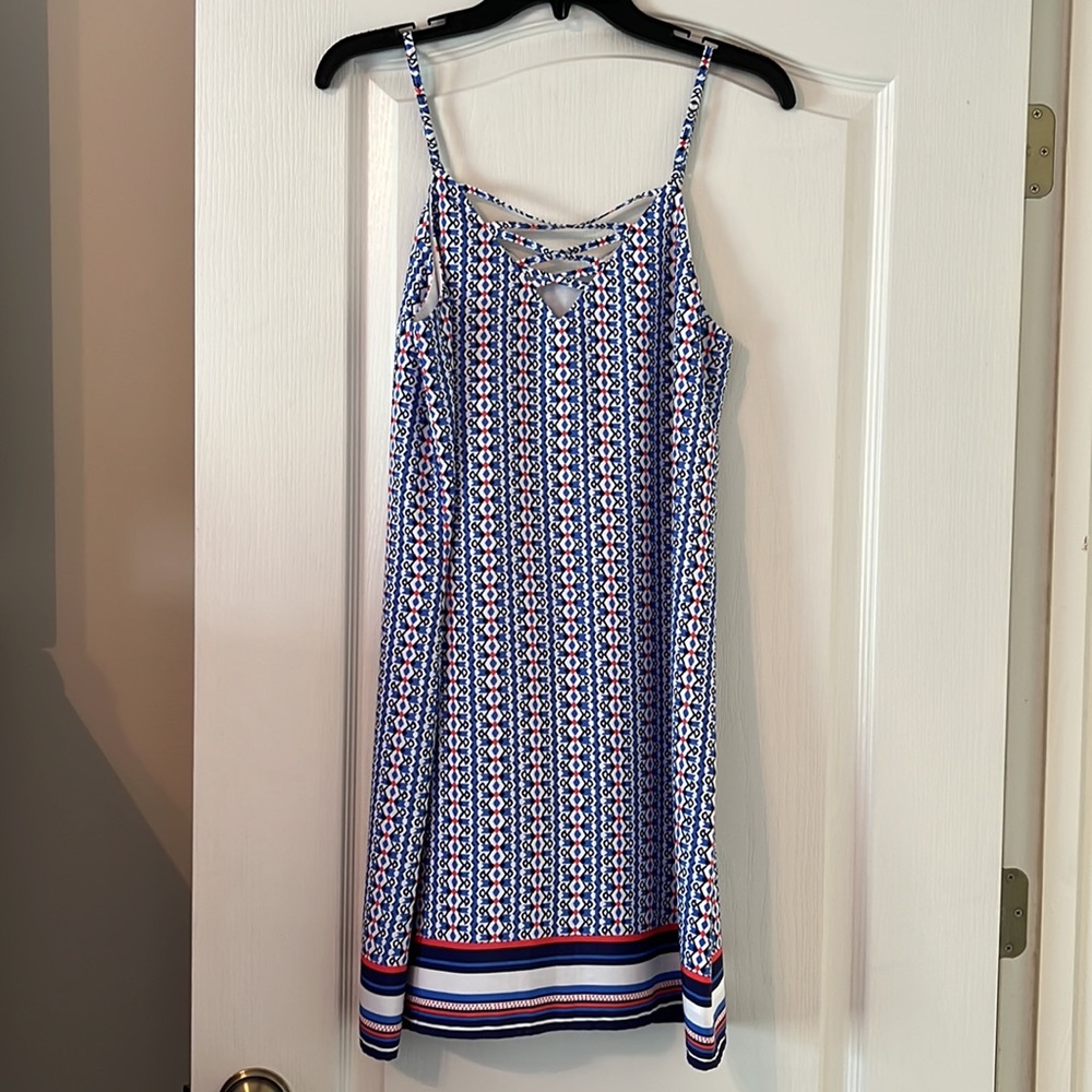 Beautiful Summer Dress Size Small EUC Adjustable Straps Blue White & Red - Picture 2 of 7